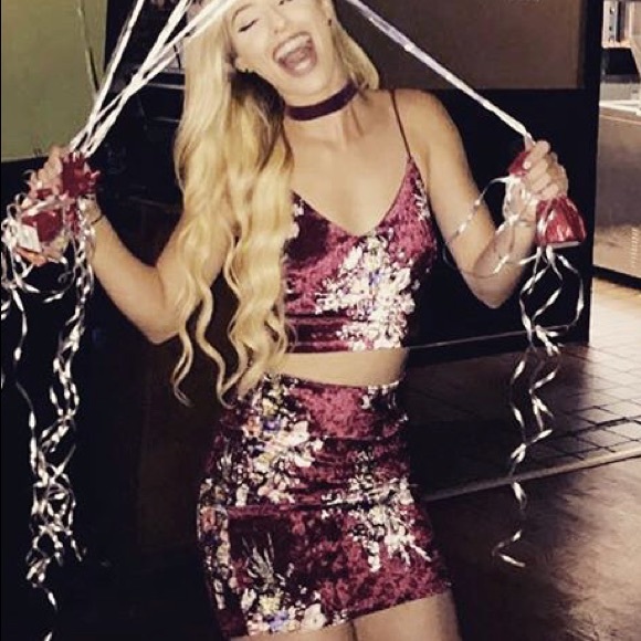 Tiger mist skirt and crop set!! RED VELVET!!!! - Picture 3 of 3